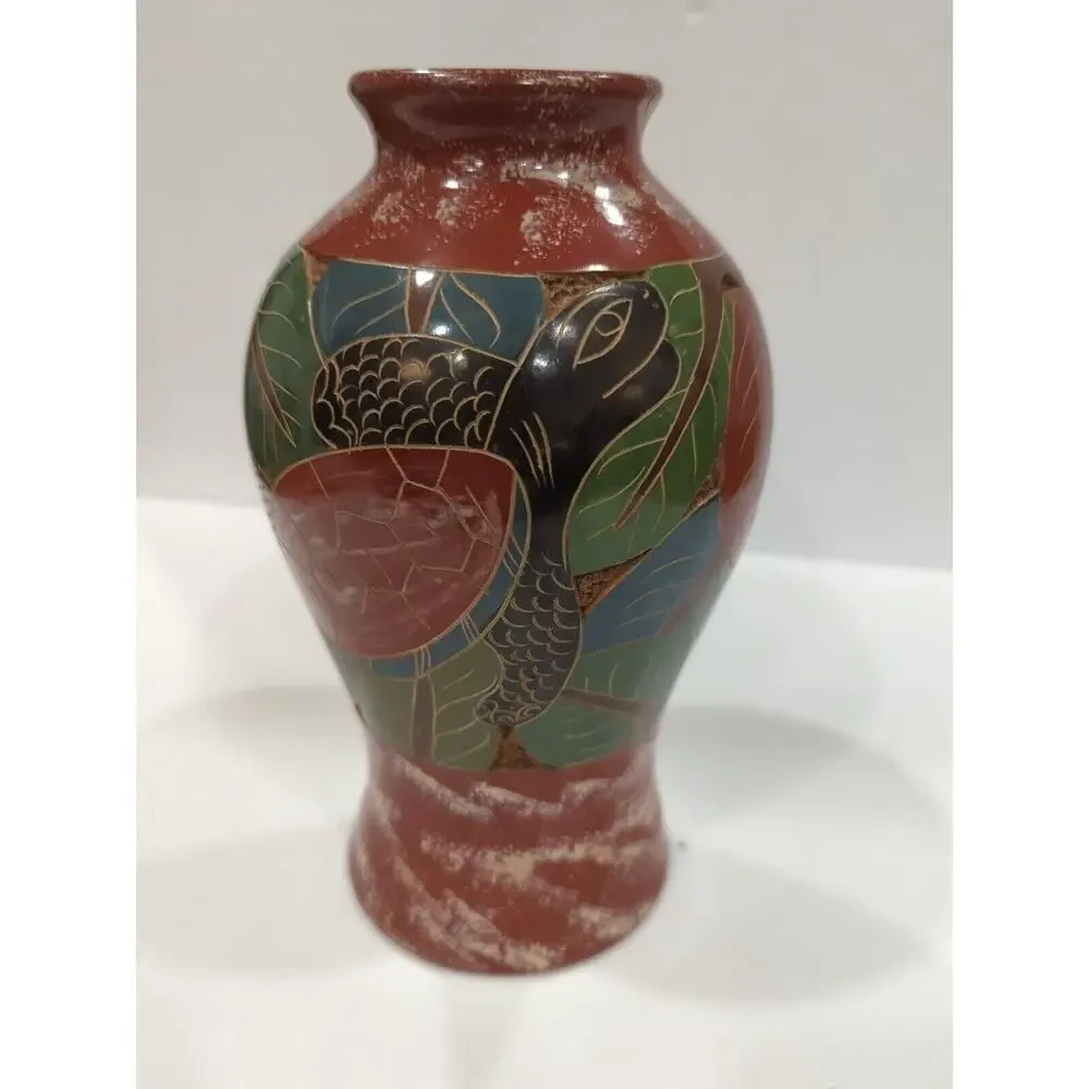 Nicaraguan Folk Art Pottery Sea‎ Turtle and Fish Etched Terracotta Clay Vase